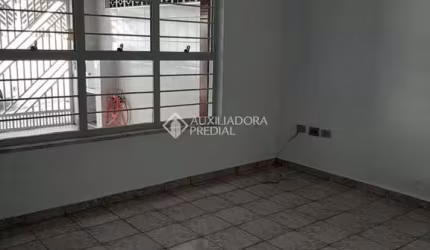 Casa com 2 quartos à venda na Dr. Paulo Meloni, 104, Alves Dias, São Bernardo do Campo, 110 m2 por R$ 535.000