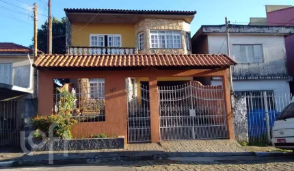 Casa com 3 quartos à venda na Rua Guaibim, 164, Ponte Rasa, São Paulo, 298 m2 por R$ 901.000