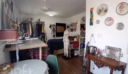 Apartamento com 1 quarto à venda na Rua dos Estudantes, 388, Sé, São Paulo, 25 m2 por R$ 225.000