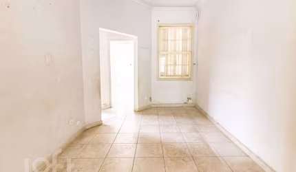 Casa com 3 quartos à venda na Rua Araribóia, 65, Mooca, São Paulo, 178 m2 por R$ 799.000