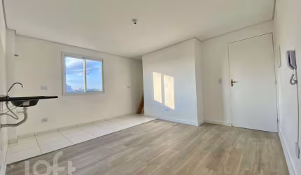 Apartamento com 2 quartos à venda na Praça Itaquera, 7674, Itaquera, São Paulo, 51 m2 por R$ 300.000
