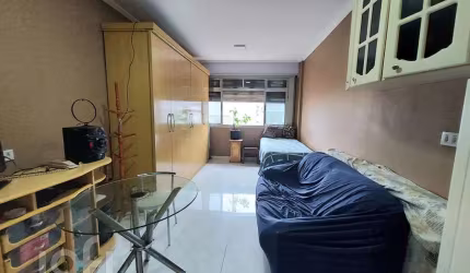 Apartamento com 1 quarto à venda na Rua Vinte e Quatro de Maio, 188, República, São Paulo, 42 m2 por R$ 220.000
