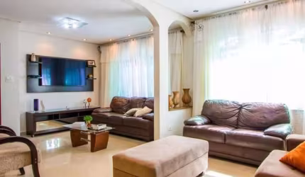 Casa com 3 quartos à venda na Rua Flamengo, 438, Parque Erasmo Assunção, Santo André, 258 m2 por R$ 1.150.000