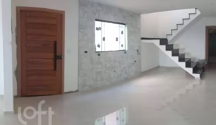 Casa em condomínio fechado com 3 quartos à venda na Rua Jequitinhonha, 1, Campestre, Santo André, 172 m2 por R$ 900.000