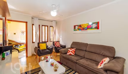 Casa em condomínio fechado com 3 quartos à venda na Rua Erechim, 522, Parque Erasmo Assunção, Santo André, 271 m2 por R$ 850.000