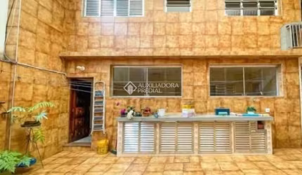 Casa com 3 quartos à venda na Rua Nelson de Godói Pereira, 170, Vila Santo Estevão, São Paulo, 292 m2 por R$ 1.696.000