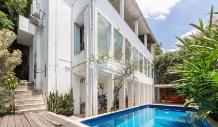 Casa em condomínio fechado com 3 quartos à venda na Rua Petrópolis, 216, Sumaré, São Paulo, 333 m2 por R$ 2.700.000