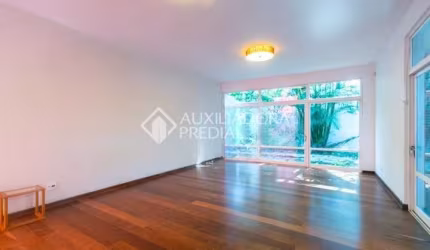 Casa com 6 quartos à venda na Japiaçóia, 423, Vila Ida, São Paulo, 600 m2 por R$ 4.200.000