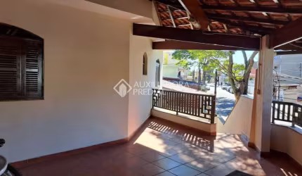 Casa com 3 quartos à venda na Rua Anhembi, 405, Vila Curuçá, Santo André, 203 m2 por R$ 749.900