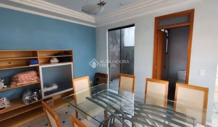 Casa com 3 quartos à venda na Rua Itaguaí, 80, Jardim Stella, Santo André, 342 m2 por R$ 2.100.000