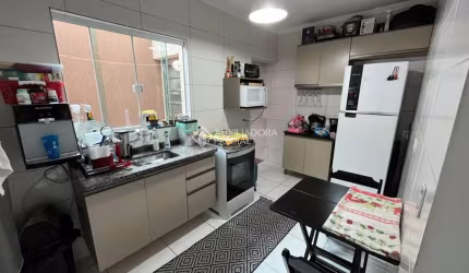 Casa com 2 quartos à venda na Rua Palermo, 9, Utinga, Santo André, 93 m2 por R$ 531.000