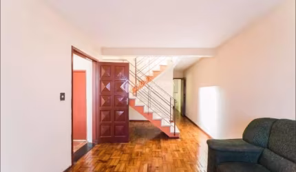 Casa com 5 quartos para alugar na Rua Nicola Adamo, 188, Centro, São Bernardo do Campo, 166 m2 por R$ 4.500