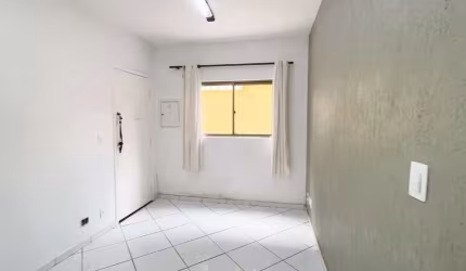Apartamento com 2 quartos para alugar na Rua Amparo, 231, Baeta Neves, São Bernardo do Campo, 52 m2 por R$ 2.000