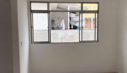 Casa com 3 quartos para alugar na Rua Coréia, 472, Parque das Nações, Santo André, 50 m2 por R$ 3.000