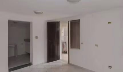 Casa com 2 quartos para alugar na Avenida Bunduki, 13, Assunção, São Bernardo do Campo, 200 m2 por R$ 5.500