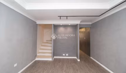 Casa com 2 quartos para alugar na Avenida Gilda, 208, Vila Gilda, Santo André, 140 m2 por R$ 4.400