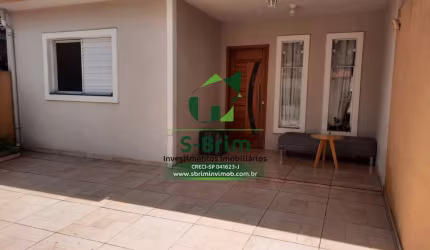 Casa à venda no Bairro Nova Atibaia, em Atibaia/SP
