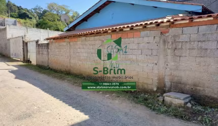 Casa com 3 dormitórios à Venda no Centro do Bairro do Portão