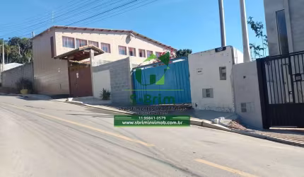 Terreno com 3 cômodos em fase de acabamento. No Sun Valley em Terra Preta