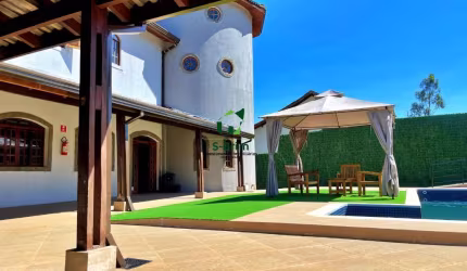 Bela casa Alto Padrão em Mairiporã