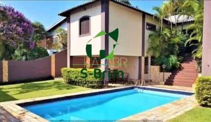 Bela casa térrea em Atibaia