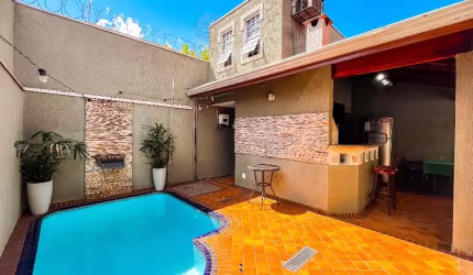 Casa térrea a venda no condomínio Portal dos Pinheiros, escritório, piscina e varanda gourmet