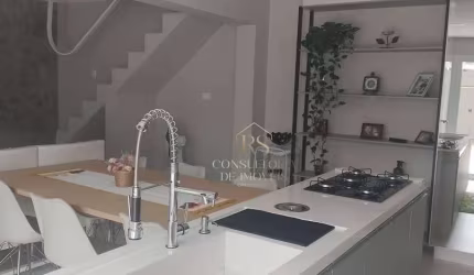 Casa com 3 dormitórios à venda por R$ 850.000 - Jardim Vitória - Suzano/SP