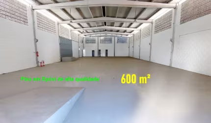 GALPAO COMERCIAL em LAURO DE FREITAS - BA, PITANGUEIRAS. R$ 25.000,00