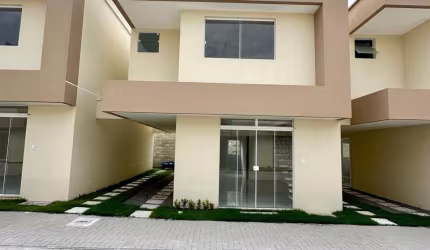 Vendo Casa Nova em Abrantes. R$ 483.000,00.