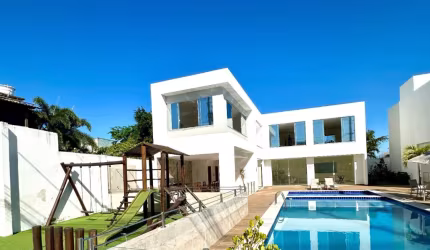 LINDA CASA À VENDA EM IPITANGA. CONDOMÍNIO FECHADO R$ 795.000,00.