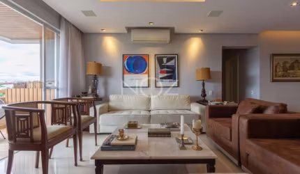 APARTAMENTO REFORMADO 02 SUÍTES AMPLAS NO BATEL