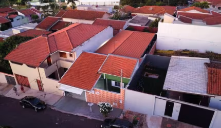 Casa com 4 dormitórios à venda, 140 m² por R$ 450.000,00 - Jardim Iolanda - Botucatu/SP