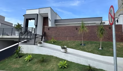 CASA TERREA EM CONDOMINIO ALTO PADRÃO DISPONIVEL PARA VENDA - EXCELENTE OPORTUNIDADE!