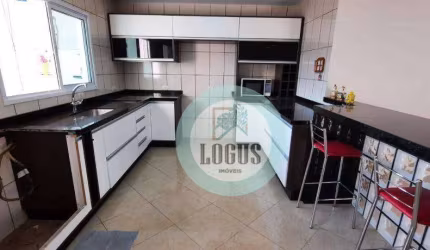 Sobrado com 3 dormitórios à venda, 238 m² por R$ 725.000,00 - Parque João Ramalho - Santo André/SP