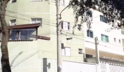 Apartamento com 3 dormitórios à venda, 66 m² por R$ 370.000,00 - Jardim Alvorada - Santo André/SP