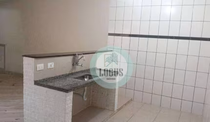Sobrado bem distribuído com 160m² composto por 3 dormitórios sendo 1 suíte e closet, à venda por R$ 490.000 - Batistini, SBC/SP