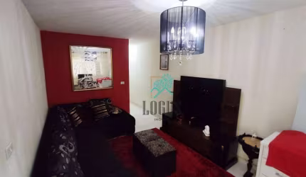 Sobrado com ótima disposição, são 141m² composto por 3 dormitórios sendo 1 suíte, à venda por R$ 520.000 - Jardim Las Vegas, Santo André/SP