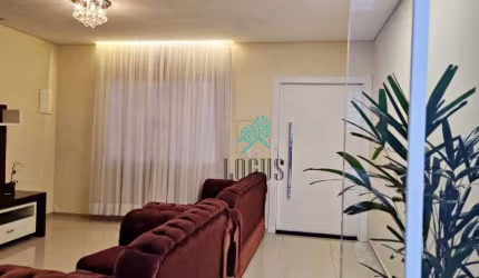 Sobrado bem distribuído com 273m² composto por 4 dormitórios sendo 2 suítes, à venda por R$ 750.000 - Jardim Maria Cecília, SBC/SP