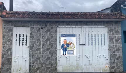 OPORTUNIDADE...Casa a 120m da Praia