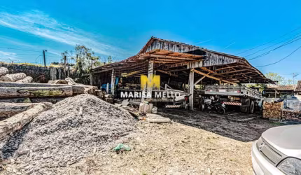 Grande Investimento: Serraria, com 1950m², à venda no bairro São Tiago em Piraquara!!!