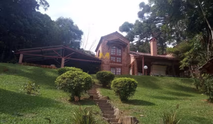 Chácara/Casa em Condomínio  no Recreio da Serra em Piraquara!!!!