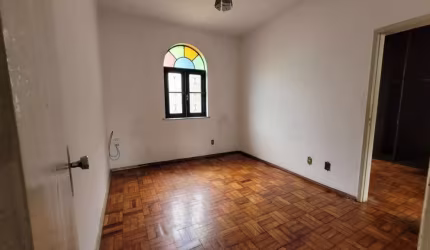 Casa com 4 quartos à venda, 300 m² por R$ 450.000 - Granbery - Juiz de Fora/MG