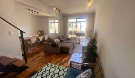 Cobertura com 4 dormitórios à venda, 262 m² por R$ 680.000 no Jardim Liú - Juiz de Fora/MG