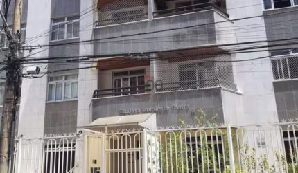Apartamento de 3/4,  1 suite e 2 vagas de garagens, no São Mateus.