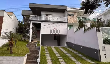 Casa 4 quartos - Grama