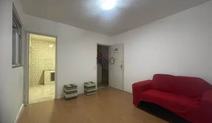 Permuta: Jardim Glória, 1 quarto, 44 M², área externa e lavanderia separada.