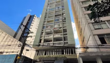Centro plano, 2 quartos, 1 suíte, próximo Pq Halfeld