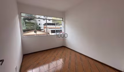 Apartamento à venda no bairro Bandeirantes