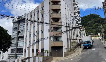Apartamento mobiliado, 2 quartos, garagem Praça Kennedy, Paineiras