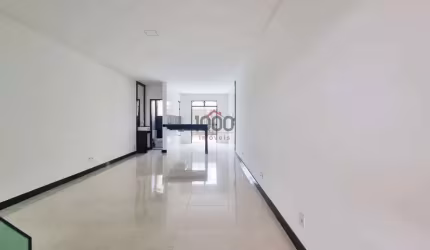 Casa 3 quartos - Aeroporto
